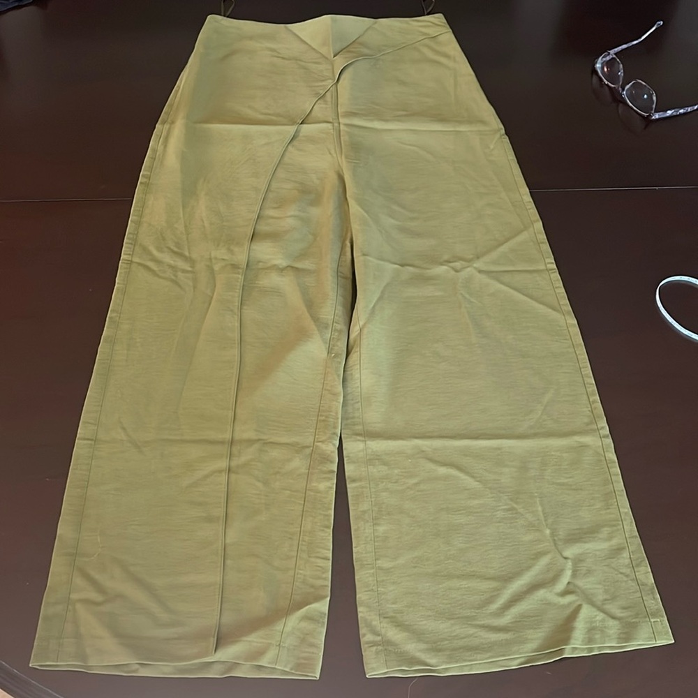 NWOT Topshop olive green wide leg with flap detail cropped size 12